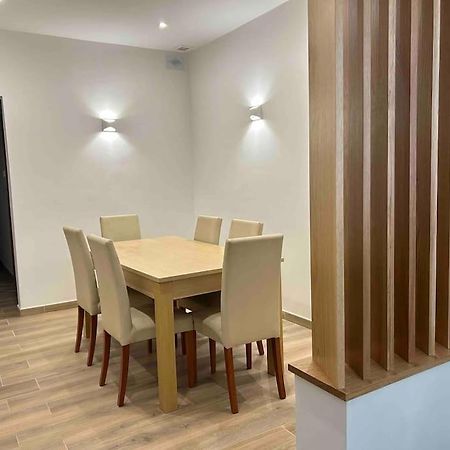 Appartamento A Flat In The Heart Of Bugibba St. Paul's Bay Esterno foto